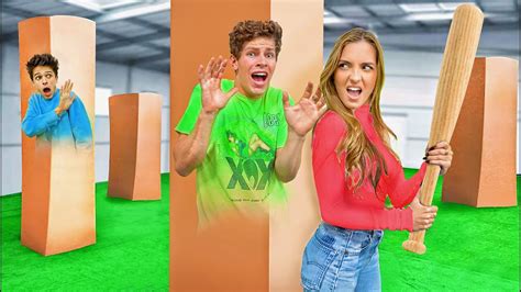 EXTREME HIDE AND SEEK IN BOXES CHALLENGE! .